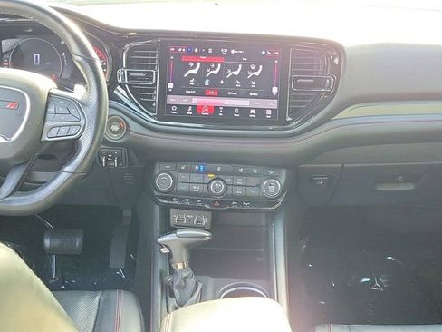 Used 2024 Dodge Durango GT image 17