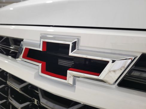 New 2025 Chevrolet Silverado 1500 ZR2 w/ ZR2 Bison Edition image 19