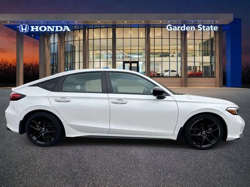 Certified 2026 Honda Civic Sport image 5