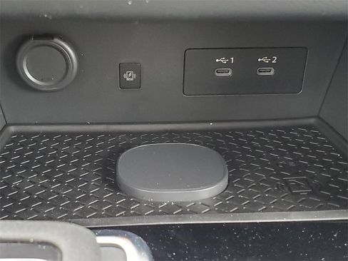 Used 2026 Nissan Pathfinder SL image 29