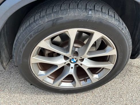 Used 2023 BMW X5 xDrive40i AWD/4WD image 7