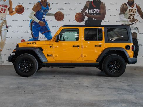 Used 2021 Jeep Wrangler Unlimited Sport image 16