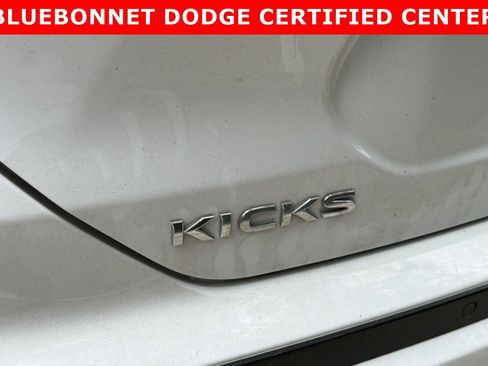 Used 2021 Nissan Kicks S FWD image 16