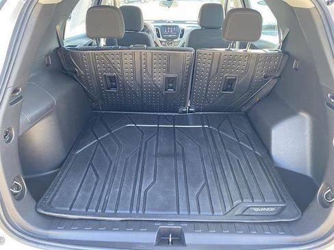 Used 2024 Chevrolet Equinox LS w/ Driver Confidence II Package AWD/4WD image 52