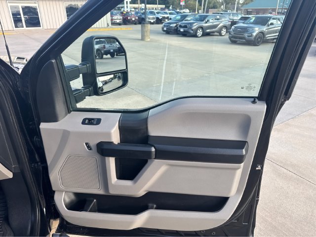 Used 2021 Ford F250 XL w/ STX Appearance Package AWD/4WD image 21