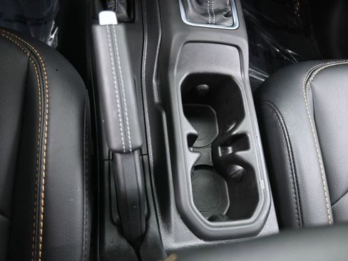 Used 2024 Jeep Gladiator Sport w/ Premium Package image 29