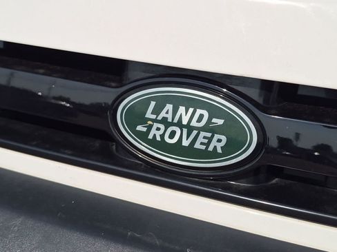Certified 2023 Land Rover Defender 110 S AWD/4WD image 4