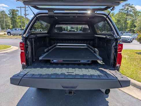 Used 2024 Chevrolet Silverado 2500 ZR2 w/ ZR2 Bison Edition AWD/4WD image 19
