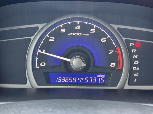 Used 2011 Honda Civic LX image 16