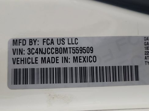 Used 2021 Jeep Compass Limited FWD image 33