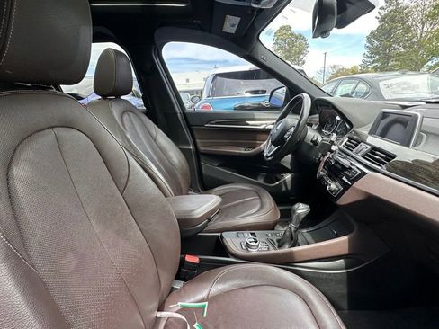 Used 2017 BMW X1 xDrive28i image 6
