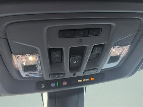 Used 2021 Chevrolet Silverado 3500 LTZ w/ LTZ Plus Package image 28