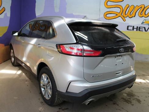 Used 2019 Ford Edge SEL w/ Equipment Group 201A AWD/4WD image 6