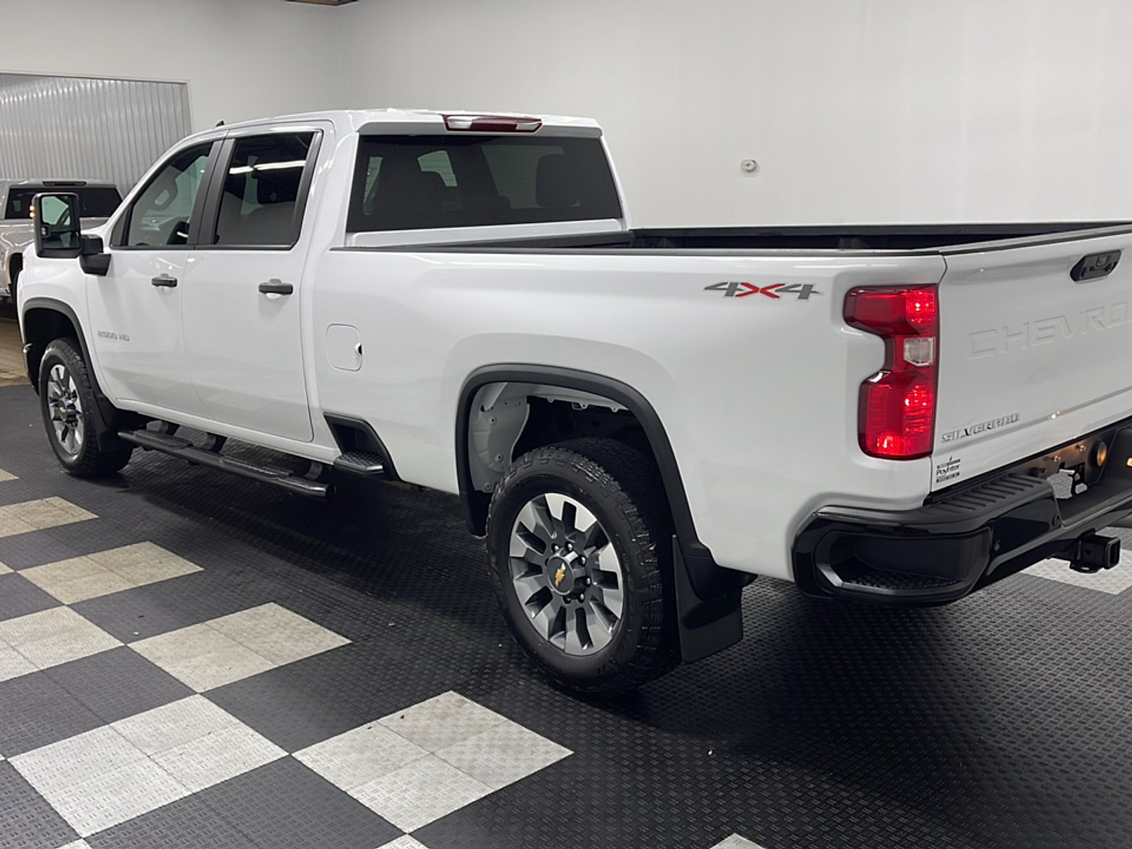 Used 2026 Chevrolet Silverado 2500 Custom w/ Custom Value Package AWD/4WD image 14