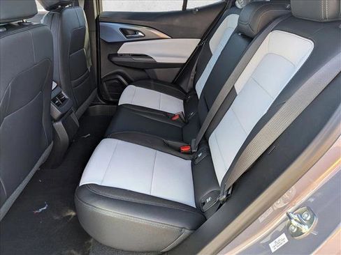 New 2026 Chevrolet Equinox EV LT image 15