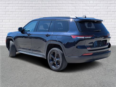 Used 2024 Jeep Grand Cherokee L Limited w/ Luxury Tech Group II AWD/4WD image 3