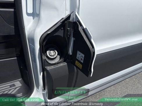 New 2025 Ford Transit 250 148 Medium Roof image 9