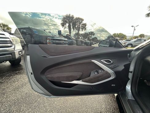 Used 2023 Chevrolet Camaro ZL1 image 29