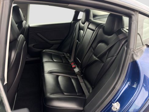 Used 2021 Tesla Model 3 Standard Range Plus RWD image 13
