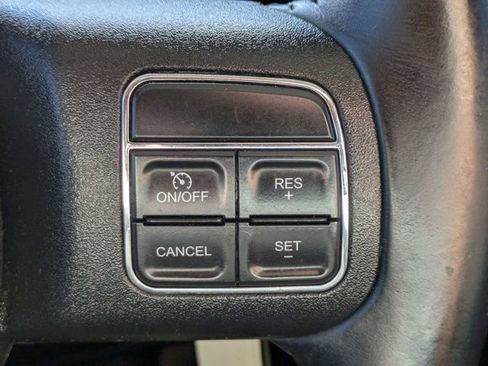 Used 2017 Jeep Wrangler Unlimited Sahara AWD/4WD image 23