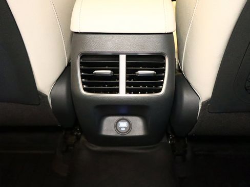 Used 2023 Hyundai Sonata Limited w/ Preferred Accessory Package image 39