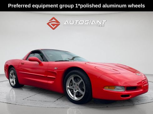Used 2003 Chevrolet Corvette Coupe w/ Preferred Equipment Group RWD image 10