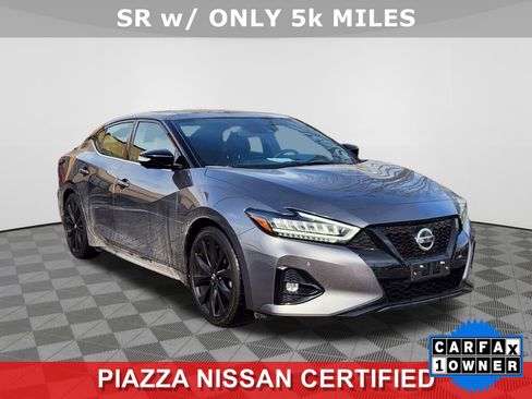 Certified 2022 Nissan Maxima SR w/ Sport Mat Group image 1