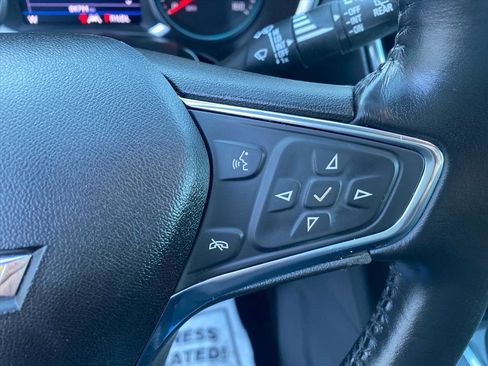 Used 2020 Chevrolet Equinox LT w/ Midnight Edition image 18