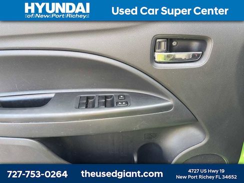 Used 2014 Mitsubishi Mirage ES image 9