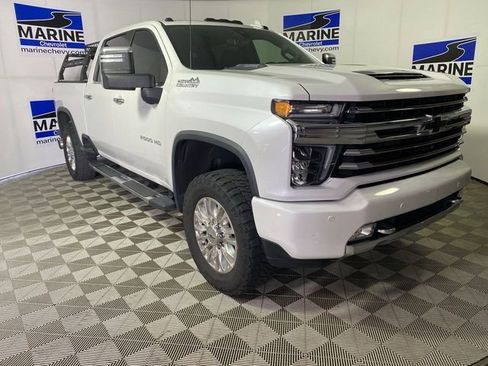 Used 2021 Chevrolet Silverado 2500 High Country image 1