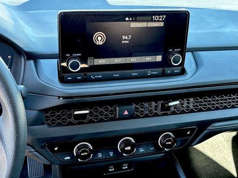 Used 2024 Honda Accord EX image 22