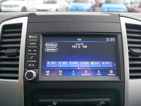 Used 2019 Nissan Frontier SV image 19