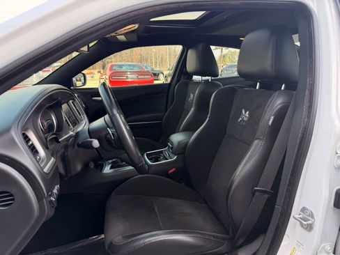 Used 2022 Dodge Charger Scat Pack image 14