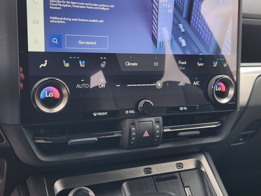 Certified 2025 Lexus GX 550 w/ Accessory Package (2T) AWD/4WD image 18