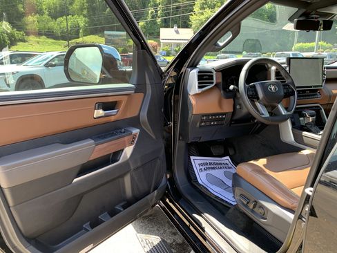 Used 2023 Toyota Tundra 1794 Edition w/ Advanced Package AWD/4WD image 11