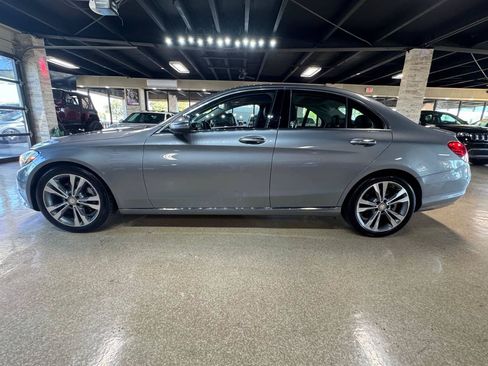 Used 2016 Mercedes-Benz C 300 Sedan image 4
