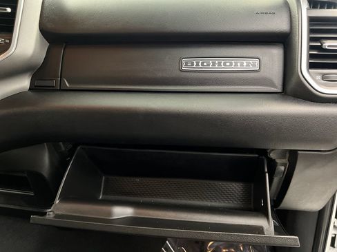 Used 2024 RAM 2500 Big Horn AWD/4WD image 33