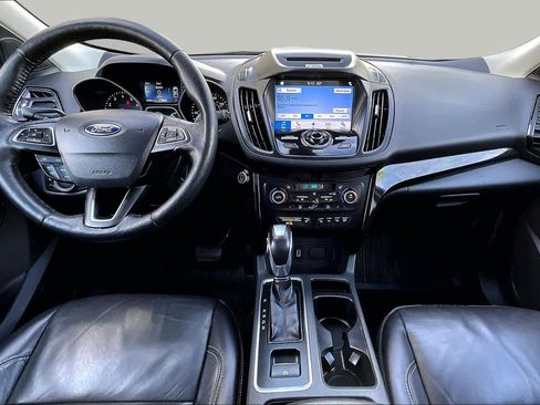 Used 2018 Ford Escape Titanium AWD/4WD image 16