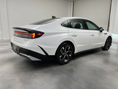 Used 2025 Hyundai Sonata SEL AWD/4WD image 9
