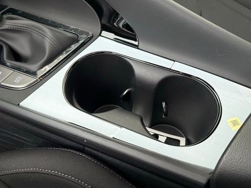New 2026 Hyundai Elantra SEL Sport Premium FWD image 28