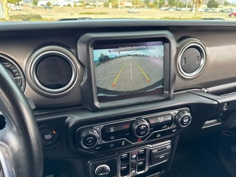 Used 2022 Jeep Wrangler Unlimited Rubicon 4xe w/ Steel Bumper Group image 12