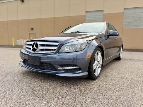 Used 2011 Mercedes-Benz C 300 4MATIC Sedan image 8