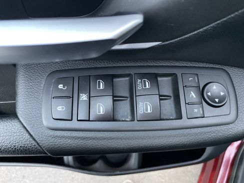 Used 2020 RAM 1500 Big Horn image 32