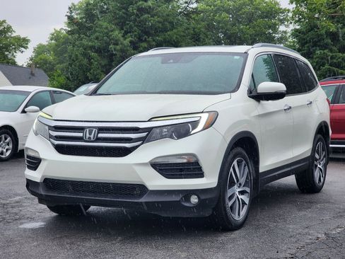 Used 2016 Honda Pilot Touring image 3