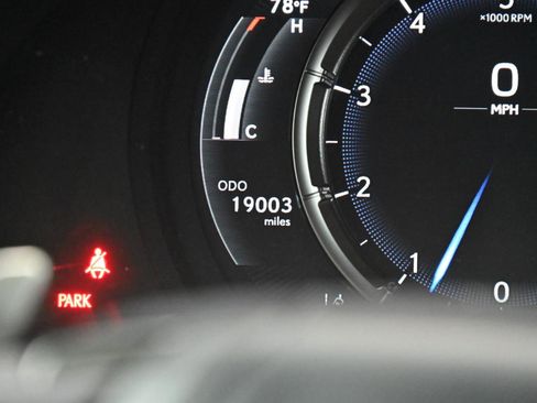 Used 2022 Lexus IS 350 F Sport image 25