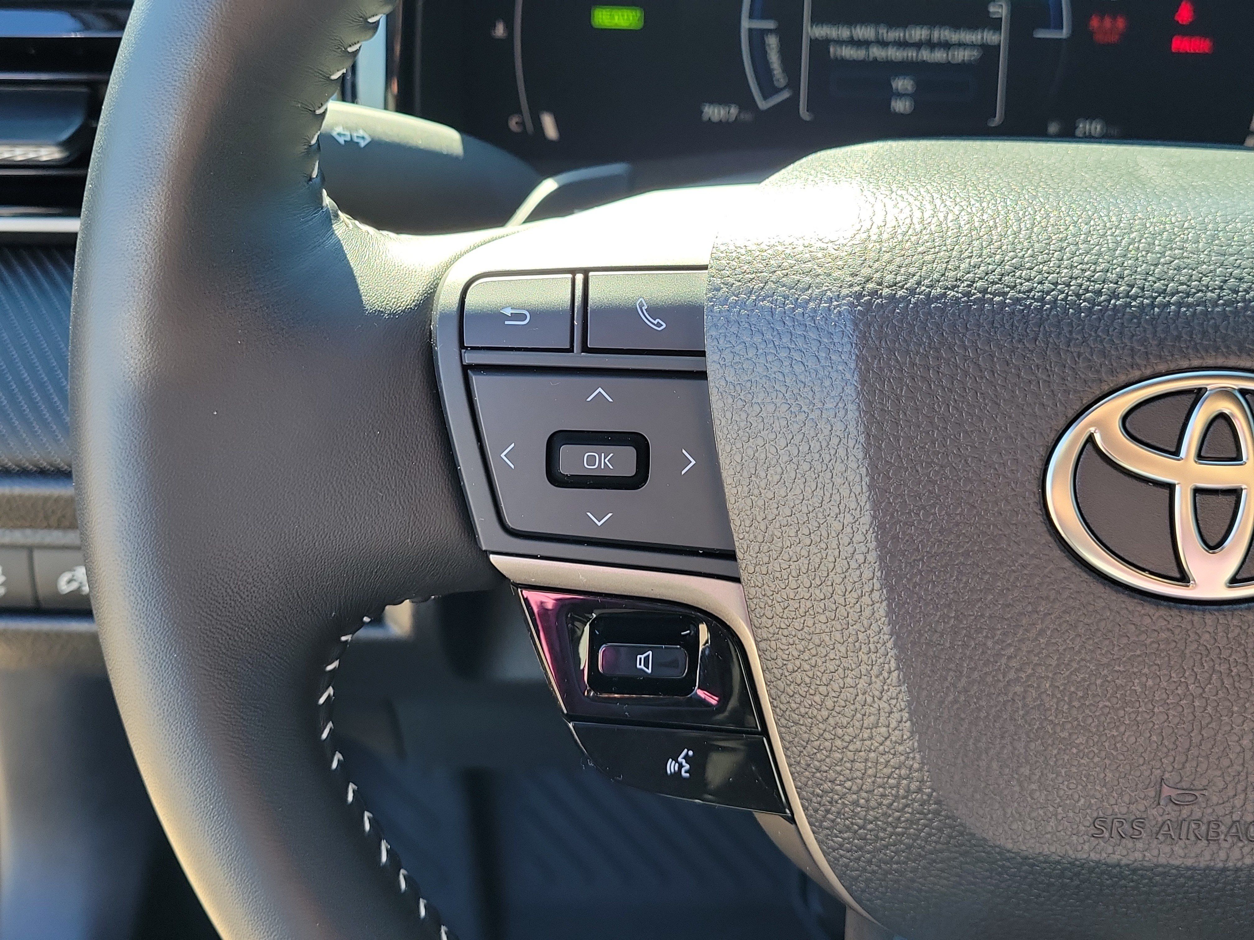 Used 2026 Toyota Camry SE FWD image 22