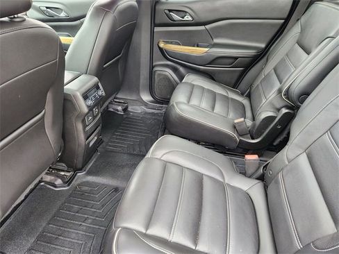 Used 2018 GMC Acadia Denali w/ Technology Package image 30