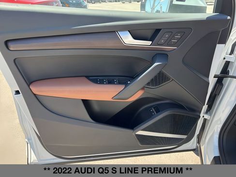 Used 2022 Audi Q5 e Premium w/ Convenience Package image 14
