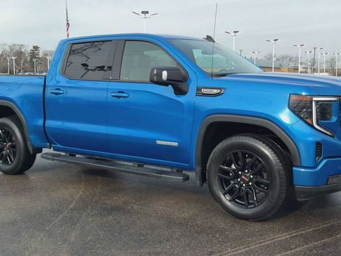 Certified 2024 GMC Sierra 1500 Elevation w/ Elevation Premium Package image 8