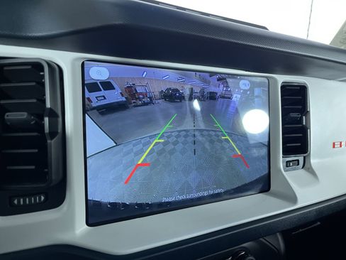 Used 2025 Ford Bronco Heritage Edition image 19